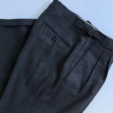 GERMANO PER BEAMS F 사이드 조절 투 턱 슬랙스