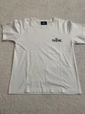 PHATRNK 티셔츠