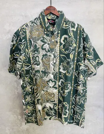 1990's BEAR Pull Over Shirts