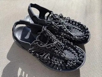 KEEN unique 킨 유니크 26cm