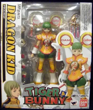 반다이 S.H.Figuarts TIGER&BUNNY 드래곤키드