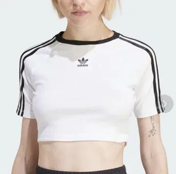 adidas 크롭 T셔츠 화이트 새상품급 xs