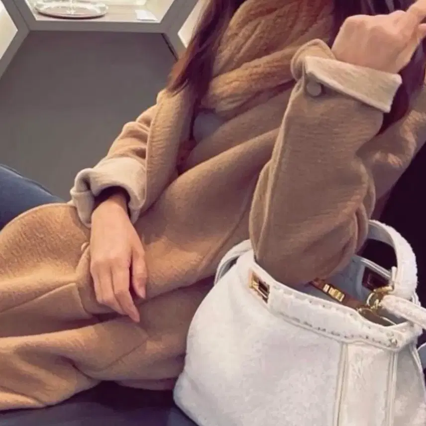 펜디 FENDI 롱 밍크 탈부착 카멜헤어 투톤코트 새상품 사진 3