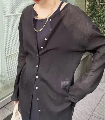 시너리 shenery 2WAY 코튼 시어 양류 블라우스 블랙