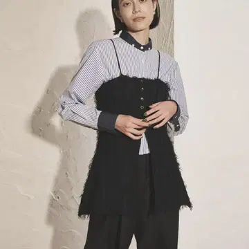 Audrey and join wad의 뷔스티에
