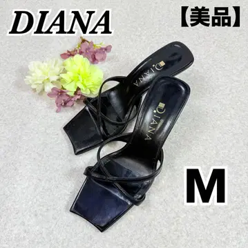 [새상품급] DIANA 다이애나 천연 가죽 블랙 샌들 뮬 크로스 디자인