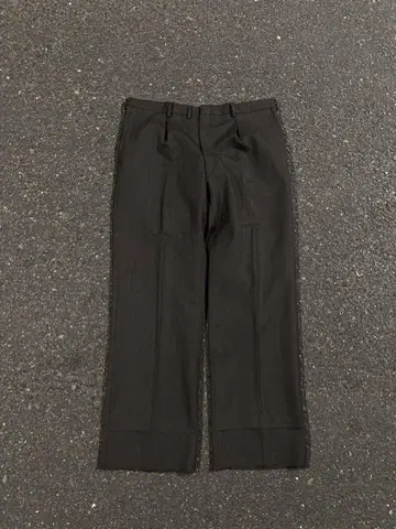 straight trousers brown