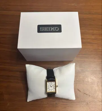 SEIKO 세이코 SWR054 여성용 아날로그 워치
