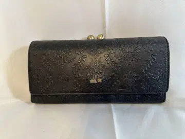ANNA SUI 블랙 장지갑