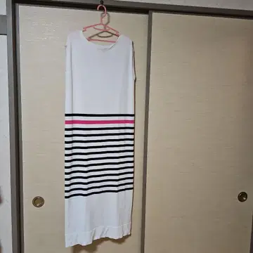 Anne Coquine 슬리브리스 니트 원피스
