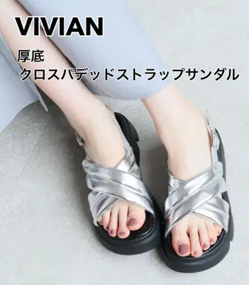 VIVIAN / 통굽 크로스 패드 스트랩 샌들 / 실버