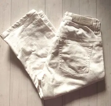 Armani Jeans 화이트 데님 7부
