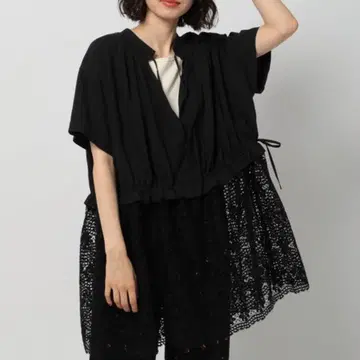 니코앤드 niko and 숏 슬리브 처치 튜닉 블랙