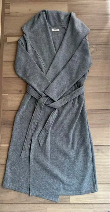 새상품 hagumu 빅 카라 가운 코트 그레이 롱 코트 M