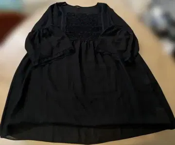 택 포함 미사용 새상품 검정색 자수 장식 5부 소매 튜닉 코무로 시즈카