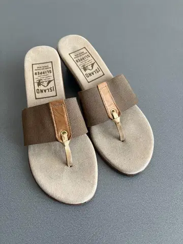 아일랜드 슬리퍼 ISLAND SLIPPER 카키 샌들 7 사이즈