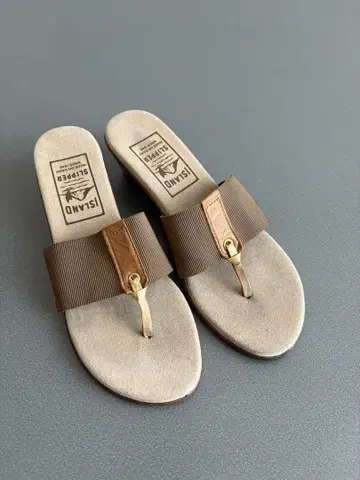 아일랜드 슬리퍼 ISLAND SLIPPER 카키 샌들 7 사이즈