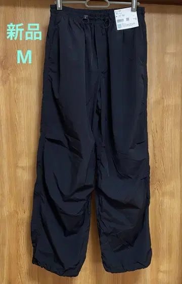 유니클로 UNIQLO 파라슈트 팬츠 블랙 M