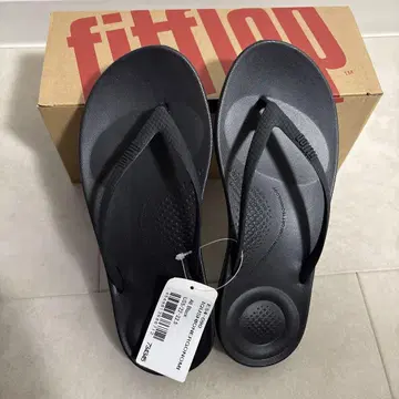 [미사용 새상품] fitflop 블랙 비치 샌들 22~22.5cm
