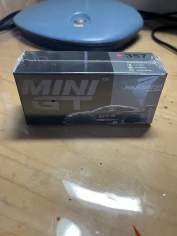 MINI GT Nissan GT-R Nismo 2022 357
