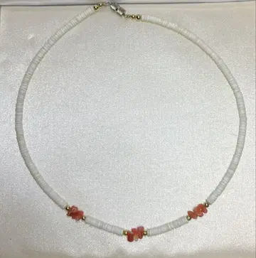 c834 산호 목걸이