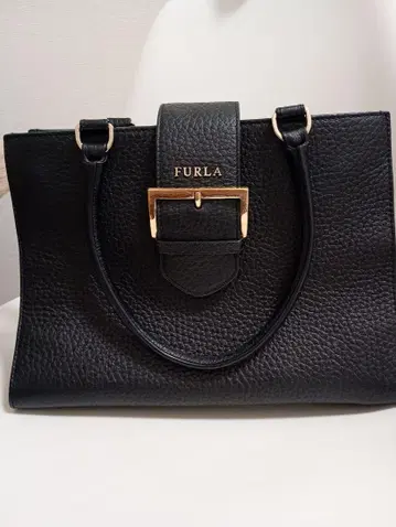 FURLA 블랙 토트백