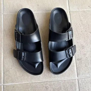 BIRKENSTOCK 애리조나 블랙 샌들