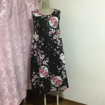 꽃무늬 민소매 롱 원피스