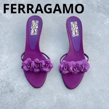 Ferragamo 꽃 장식 보라색 뮬