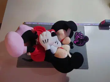 미키 미니 봉제 인형과 덤 논슬립 매트