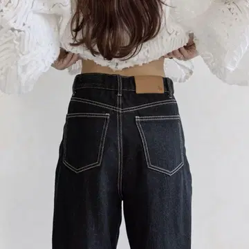 Thevon. 하이웨스트 스트레이트 데님 팬츠 S 사이즈
