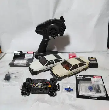 Kyosho Mini-Z RC 카 화이트 바디 2대
