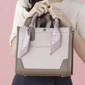 JILL by JILLSTUART 질 바이 질 스튜어트 스카프 토트