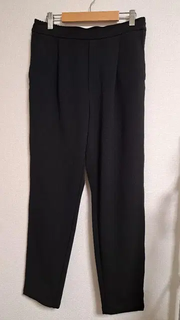 올마이 아문젠 테이퍼드 팬츠 유나이티드 애로우즈 블랙