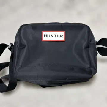 HUNTER 블랙 숄더백
