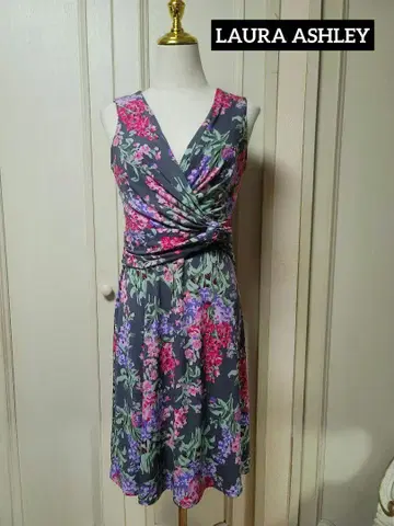 LAURA ASHLEY 로라 애슐리 꽃무늬 원피스