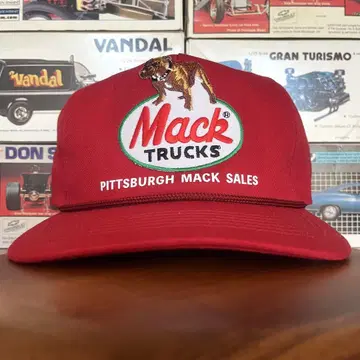 새상품 캡 MACK trucks 레드 트래커캡