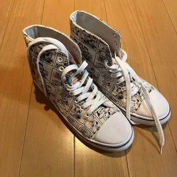 스누피 하이컷 스니커즈 25cm