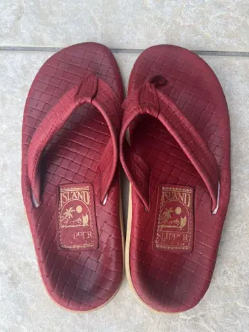 ISLAND SLIPPER 레드 샌들 사이즈 7
