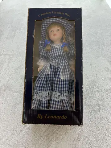 Leonardo 컬렉터즈 포슬린 인형 비스크 인형