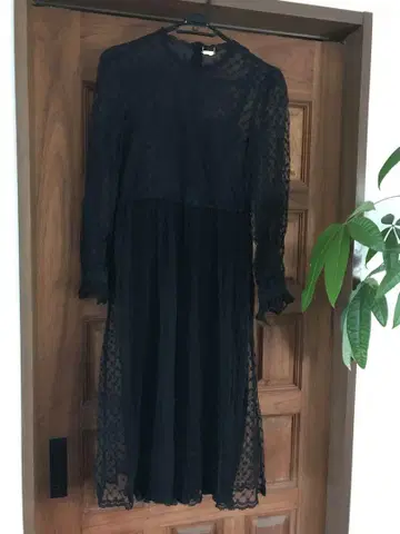 used 원피스 플리츠 언더 드레스 골드 벨트 세레모니용 블랙