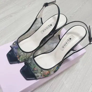 다이애나 샌들