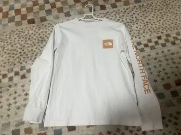 THE NORTH FACE 화이트 긴팔 티셔츠 S