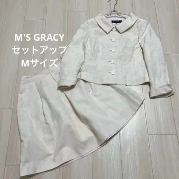 M'S GRACY 아이보리 스커트 셋업 38 M 사이즈 꽃 버튼