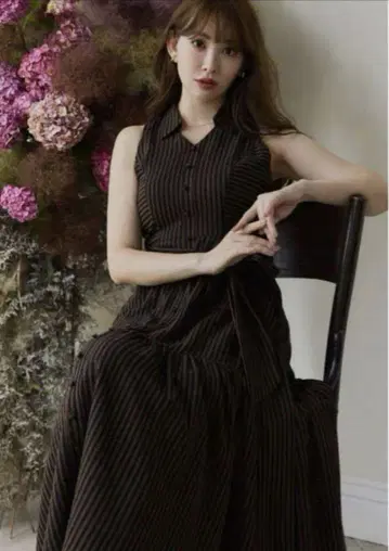 [새상품급] Striped Sleeveless Long Dress
