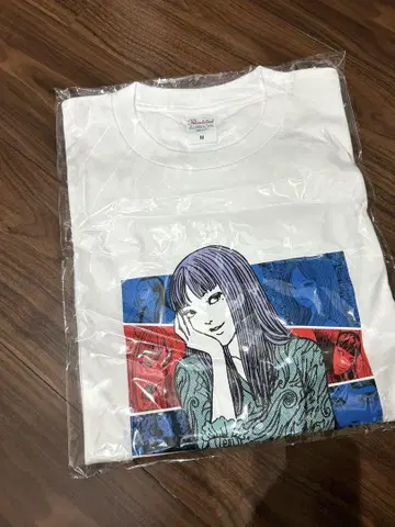 만박 토미에 티셔츠