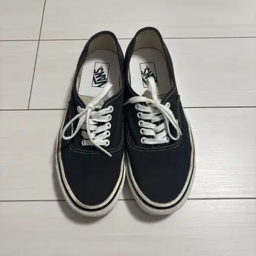 반스 어센틱 애너하임 vans 44DX 블랙 27.5cm