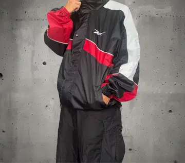 Reebok 00년대 나일론 자켓 스트릿 b계열 HIPHOP