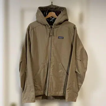 patagonia 후드 부착 마운틴 파카 베이지