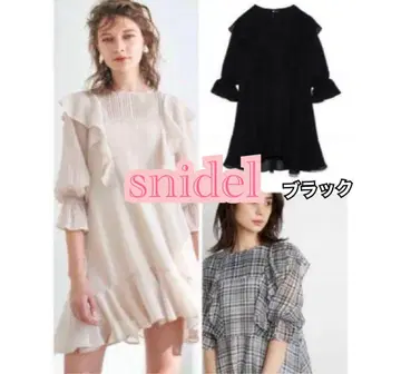 snidel 프릴 튜닉 블라우스 블랙